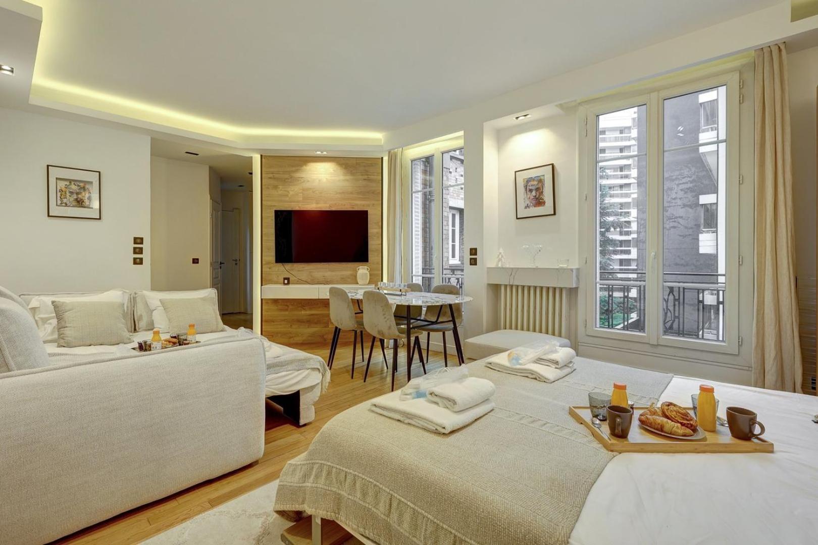 695 Belle - Superbe A Appartement
